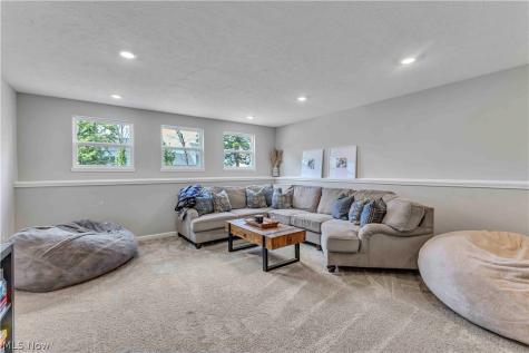 520 Forecastle Court Avon Lake OH 44012