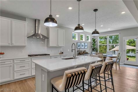 520 Forecastle Court Avon Lake OH 44012
