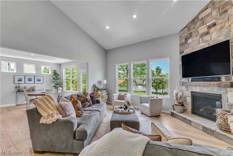 520 Forecastle Court Avon Lake OH 44012