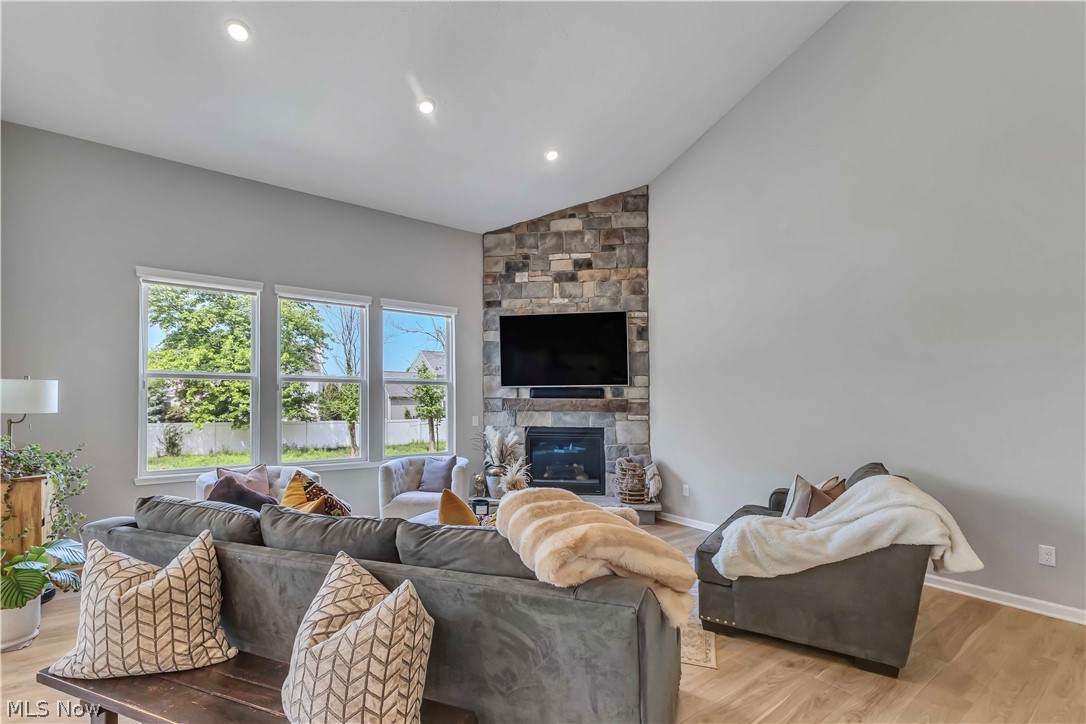 520 Forecastle Court Avon Lake OH 44012