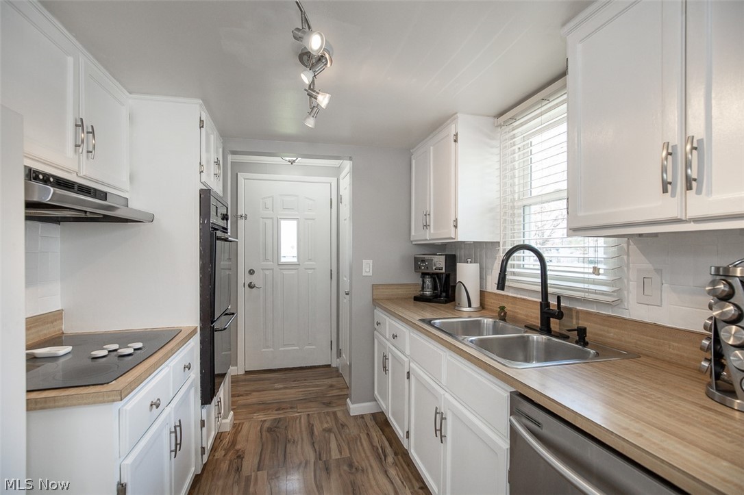 1114 Homestead Road South Euclid OH 44121