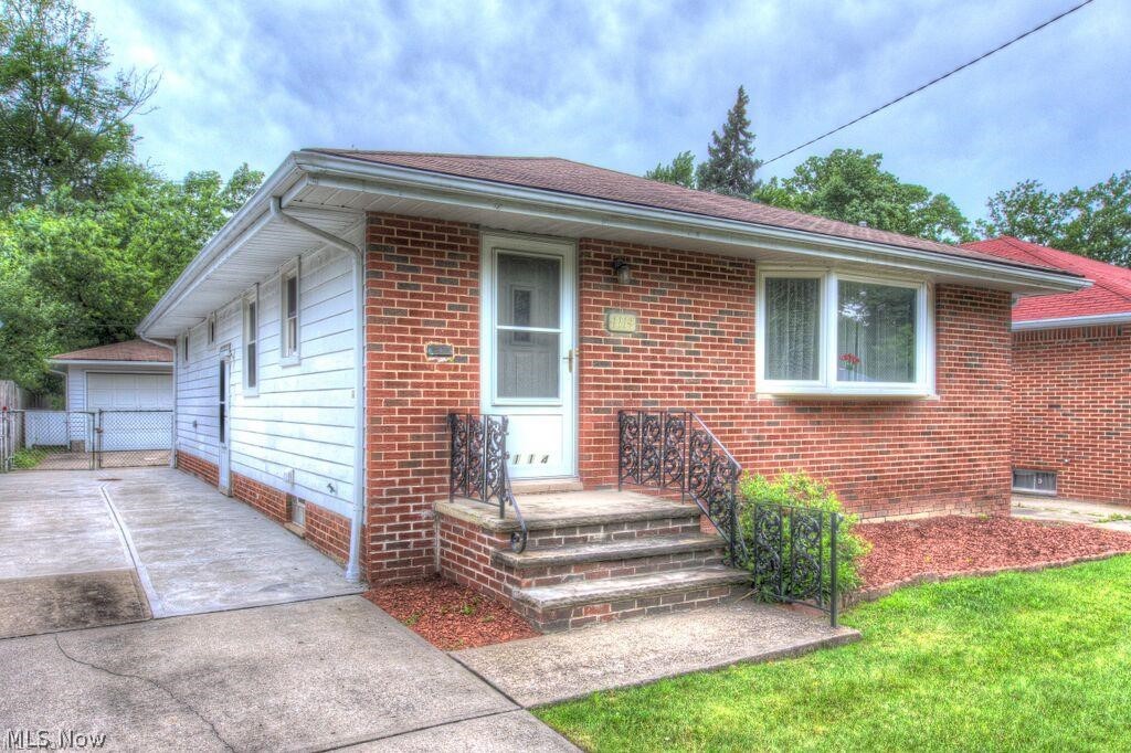 1114 Homestead Road South Euclid OH 44121