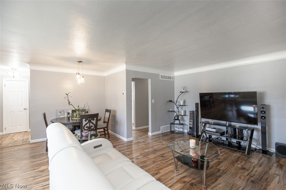 1114 Homestead Road South Euclid OH 44121