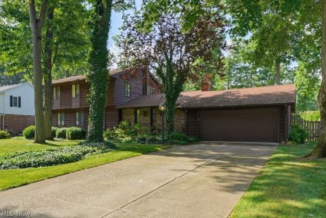 9110 Idlewood Drive Mentor OH 44060