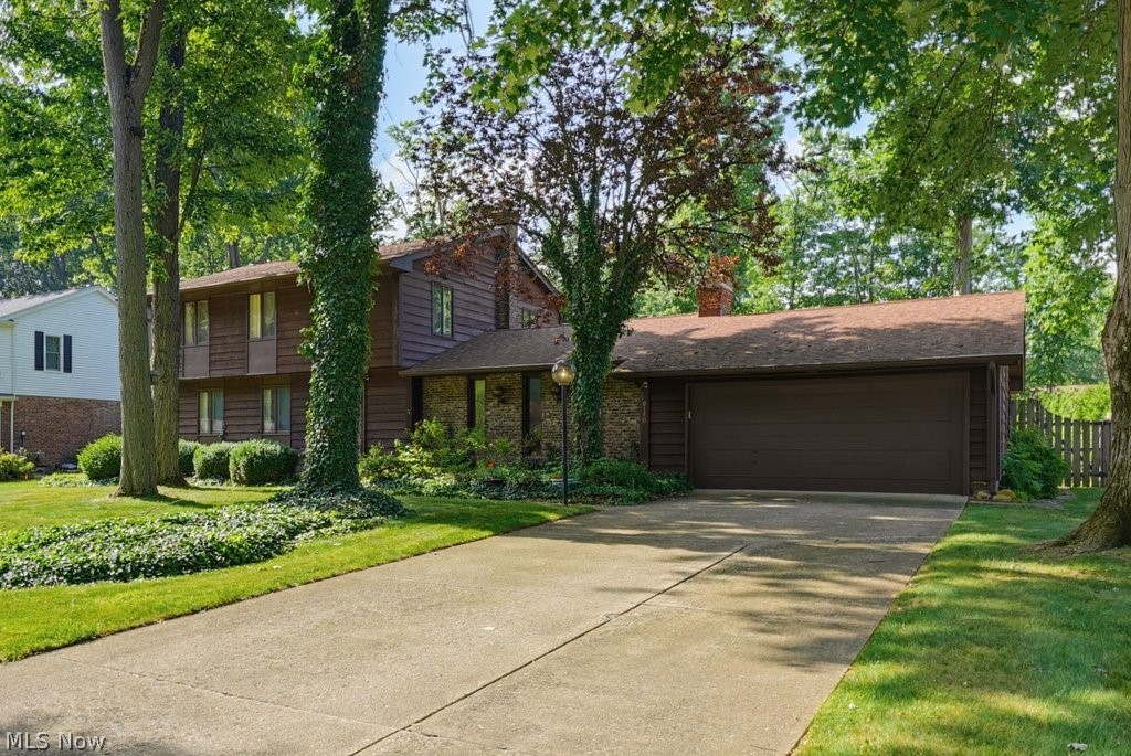 9110 Idlewood Drive Mentor OH 44060