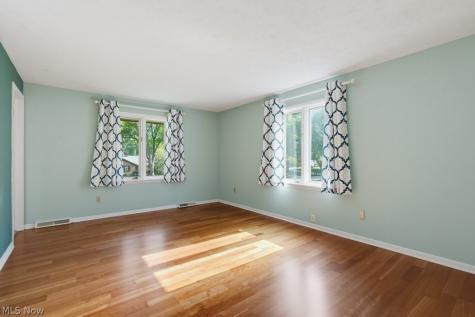 9110 Idlewood Drive Mentor OH 44060
