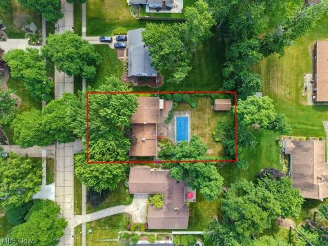 9110 Idlewood Drive Mentor OH 44060