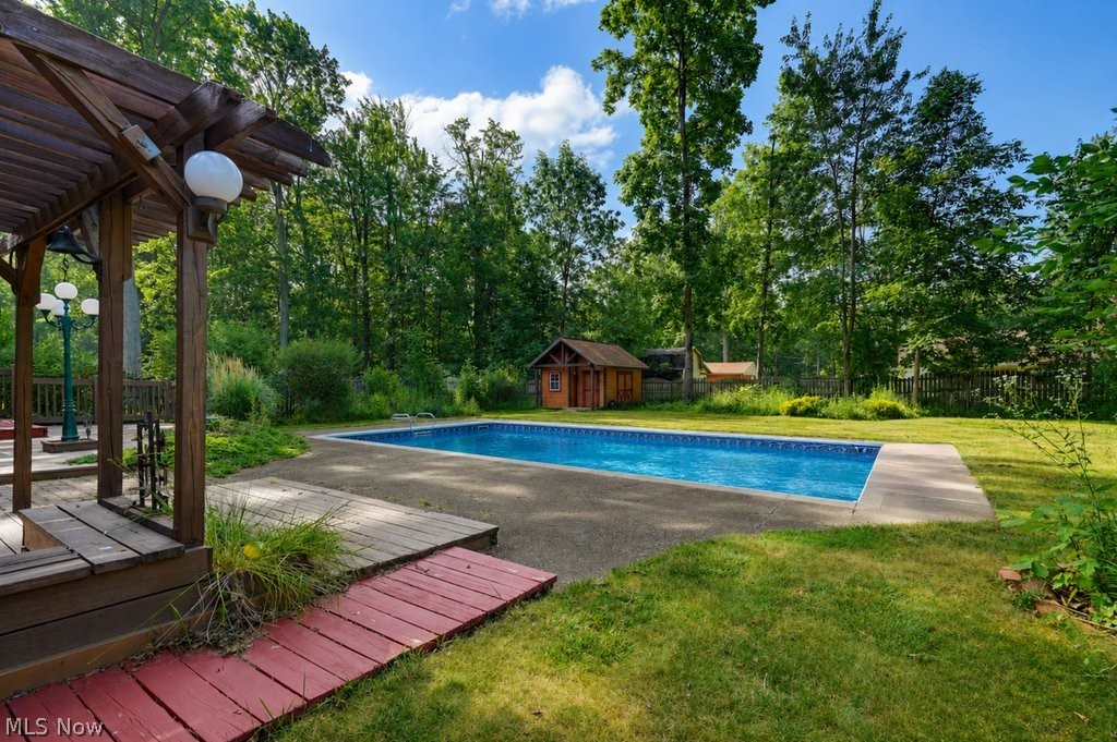9110 Idlewood Drive Mentor OH 44060