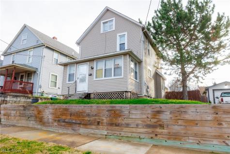 2125 10th Street SW Akron OH 44314