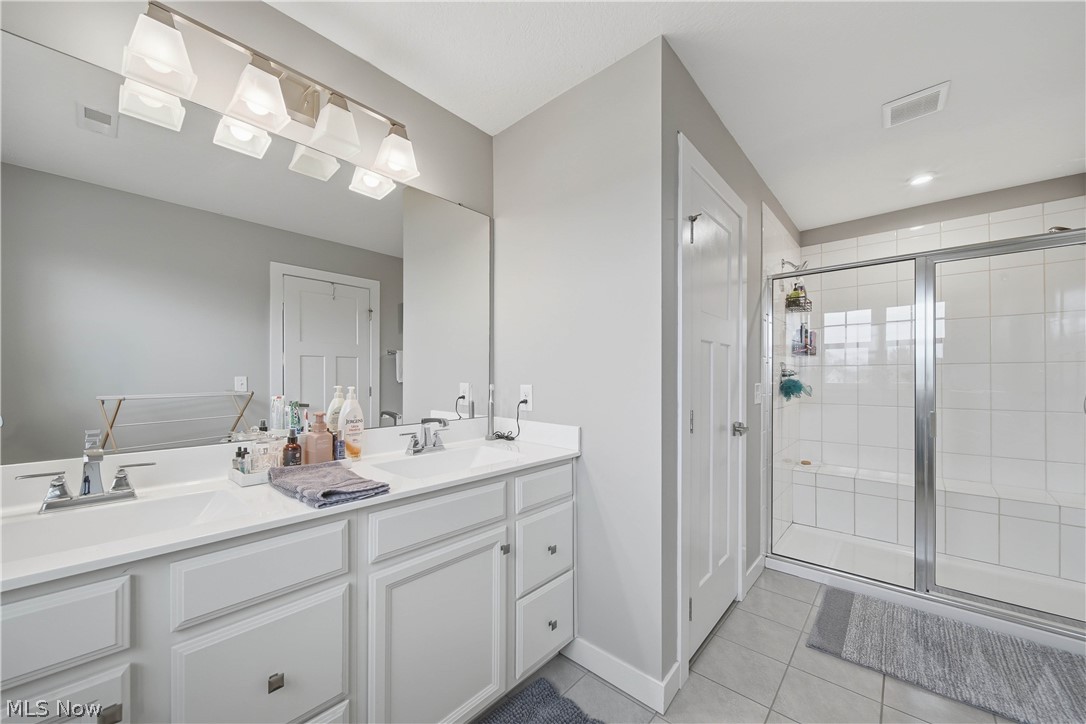 3345 Sandgate Street NW North Canton OH 44720