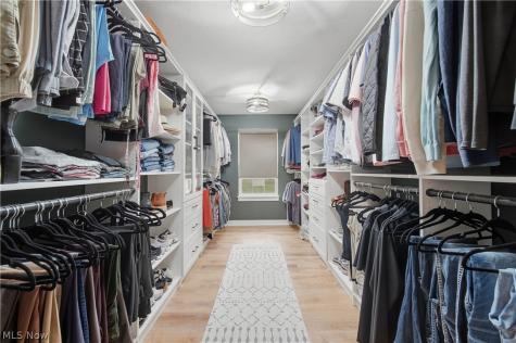 3345 Sandgate Street NW North Canton OH 44720