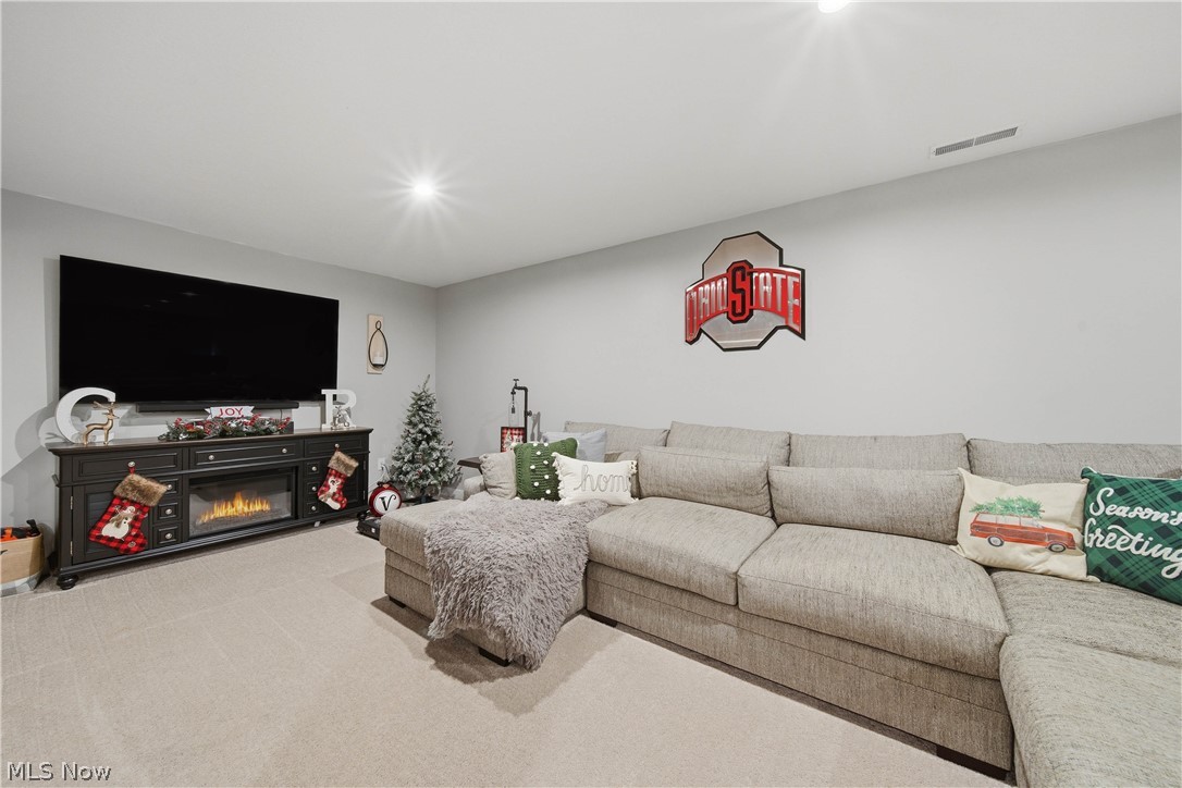 3345 Sandgate Street NW North Canton OH 44720