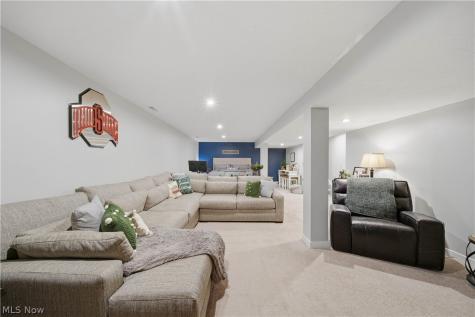 3345 Sandgate Street NW North Canton OH 44720