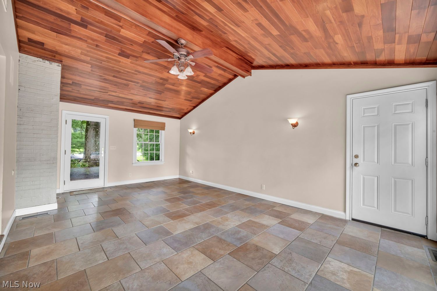 18514 Ridge Road North Royalton OH 44133