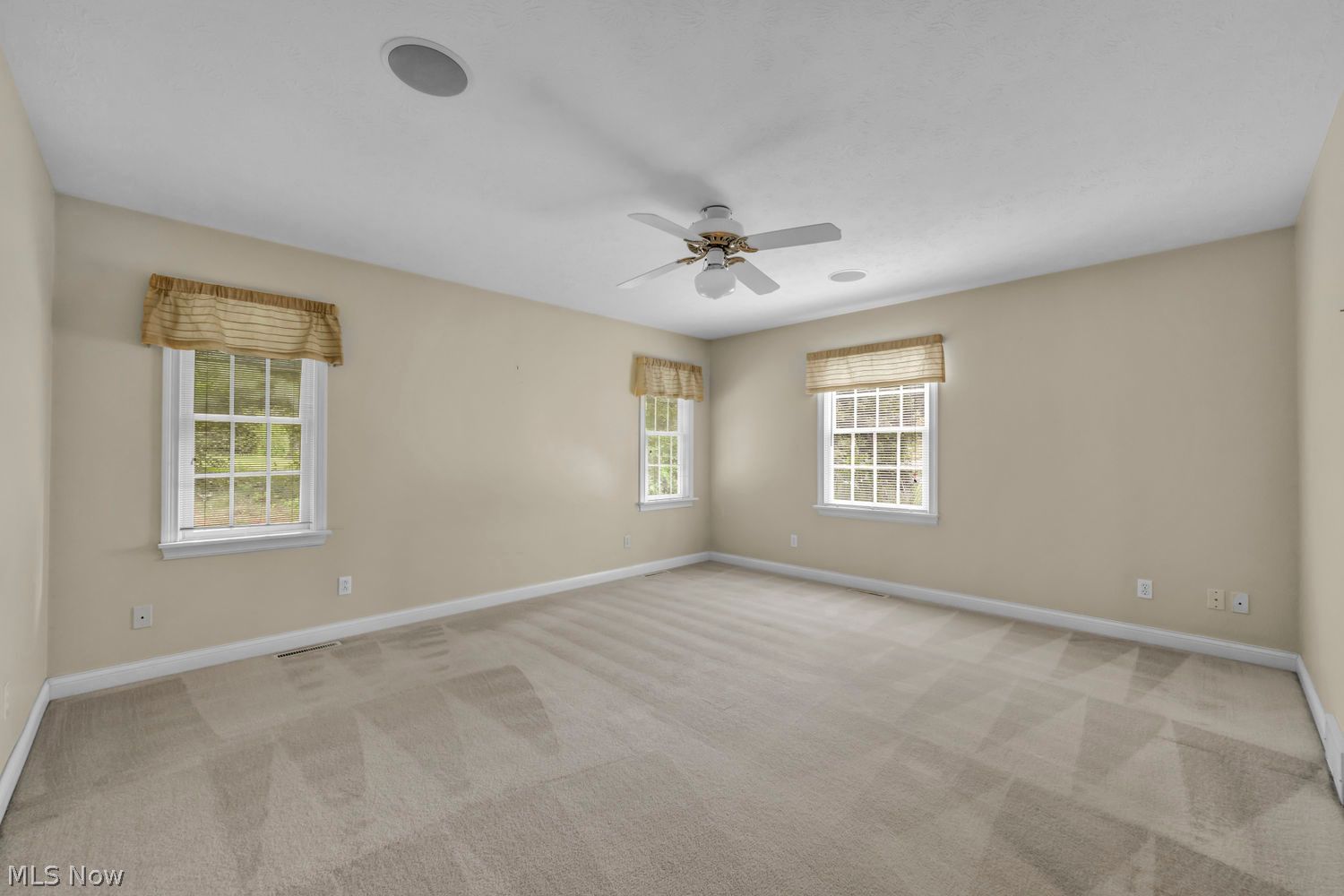 18514 Ridge Road North Royalton OH 44133