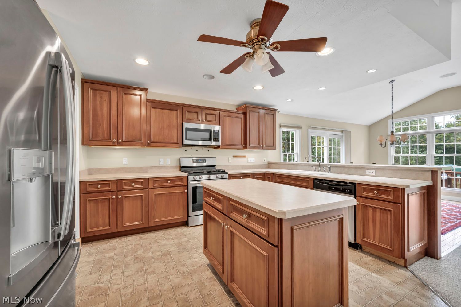 18514 Ridge Road North Royalton OH 44133