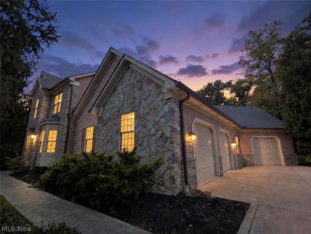11440 Glenmora Drive Chardon OH 44024
