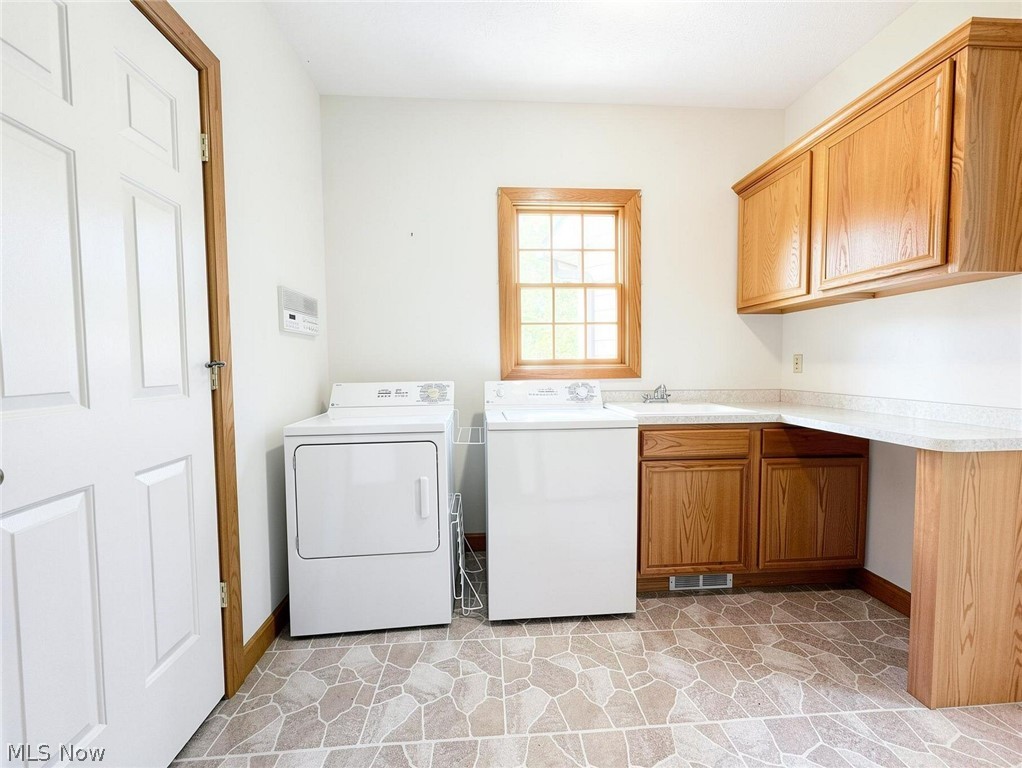 11440 Glenmora Drive Chardon OH 44024
