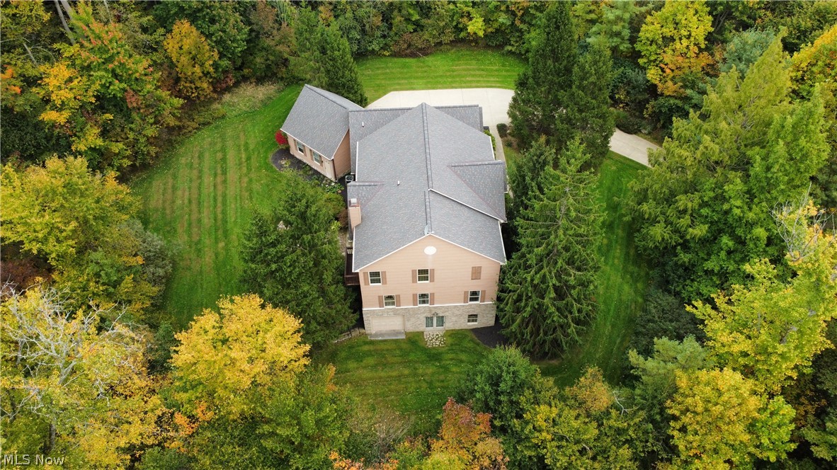 11440 Glenmora Drive Chardon OH 44024