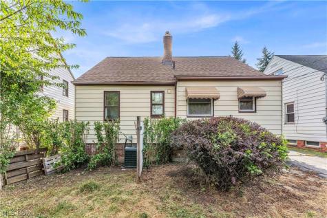 4758 E 88th Street Garfield Heights OH 44125