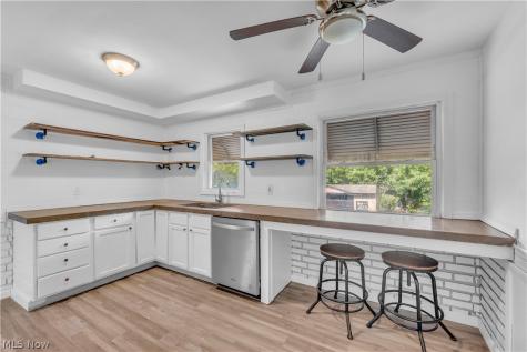 4758 E 88th Street Garfield Heights OH 44125