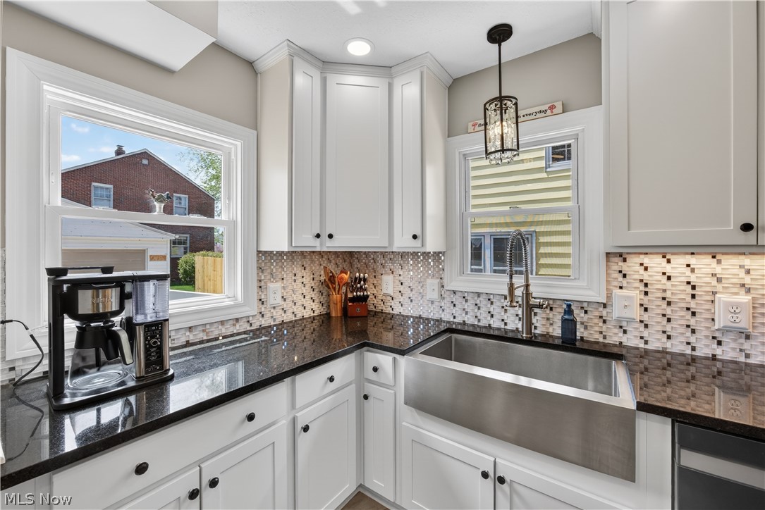 184 Woodrow Avenue Bedford OH 44146