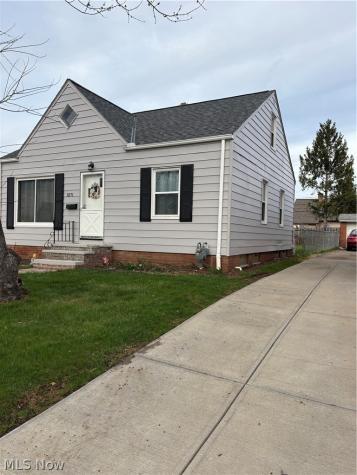 5271 W 49th Street Parma OH 44134