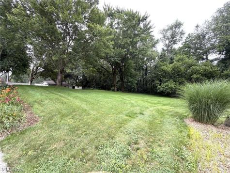 1157 Glenview Drive Mogadore OH 44260