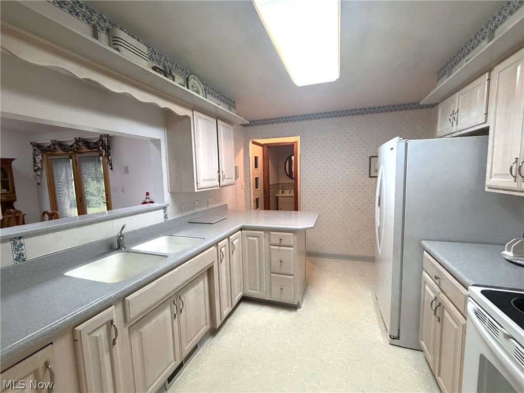 1157 Glenview Drive Mogadore OH 44260