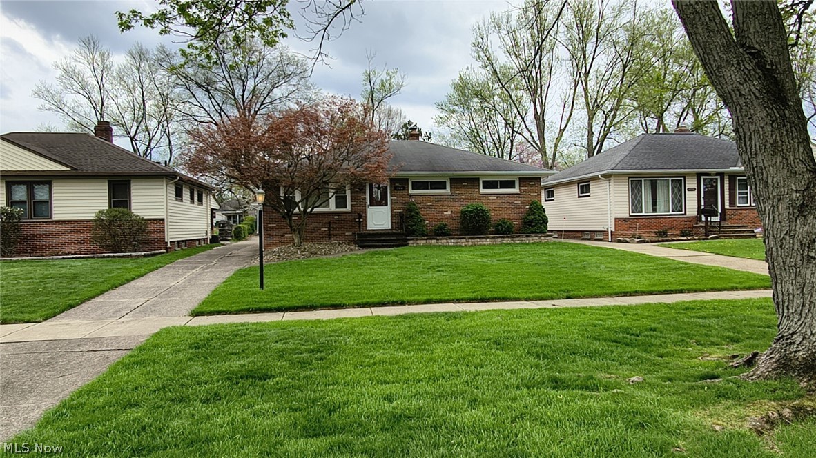 11531 Barrington Boulevard Parma Heights OH 44130