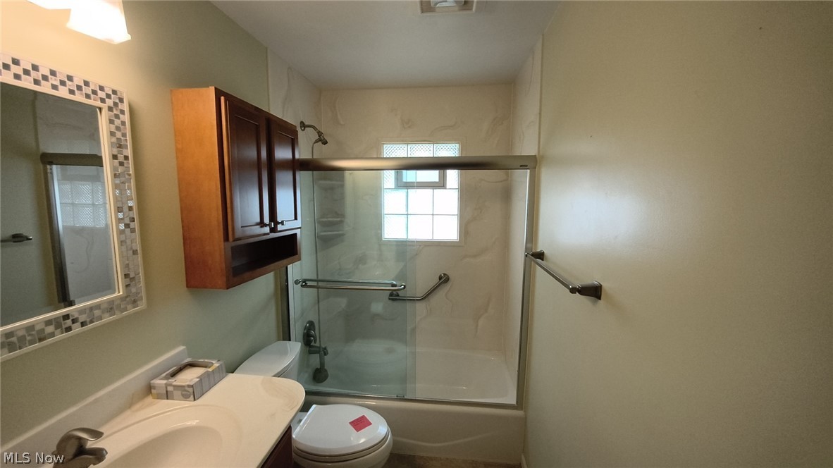 11531 Barrington Boulevard Parma Heights OH 44130