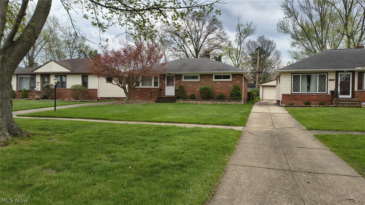 11531 Barrington Boulevard Parma Heights OH 44130