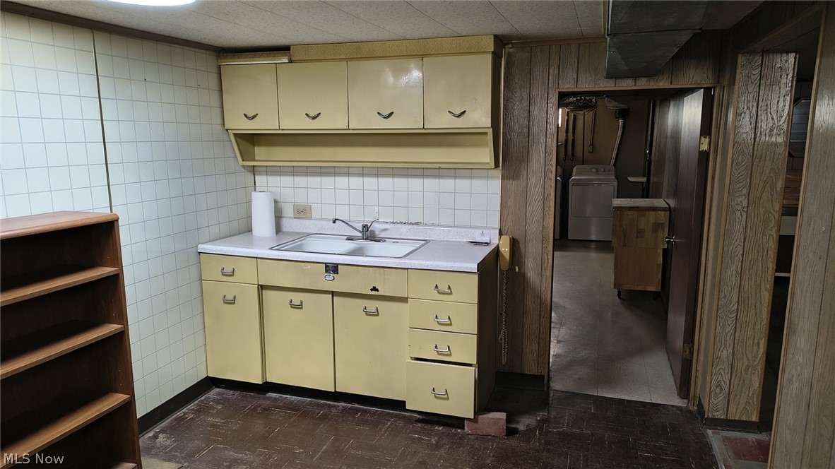 11531 Barrington Boulevard Parma Heights OH 44130