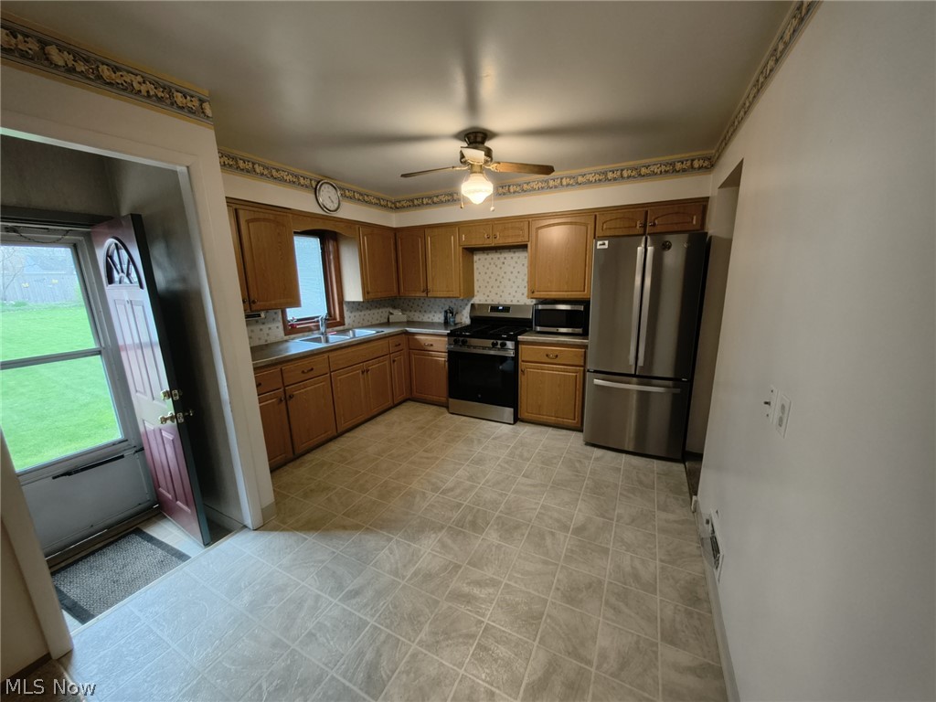 11531 Barrington Boulevard Parma Heights OH 44130