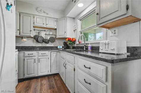 20 Washburn Road Tallmadge OH 44278