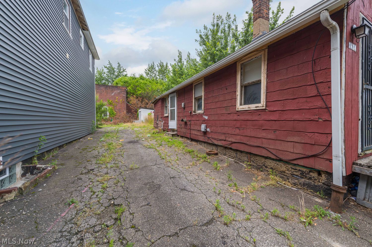 1434 E 45th Street Cleveland OH 44103