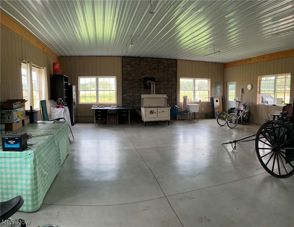 25601 County Road 367 Walhonding OH 43843