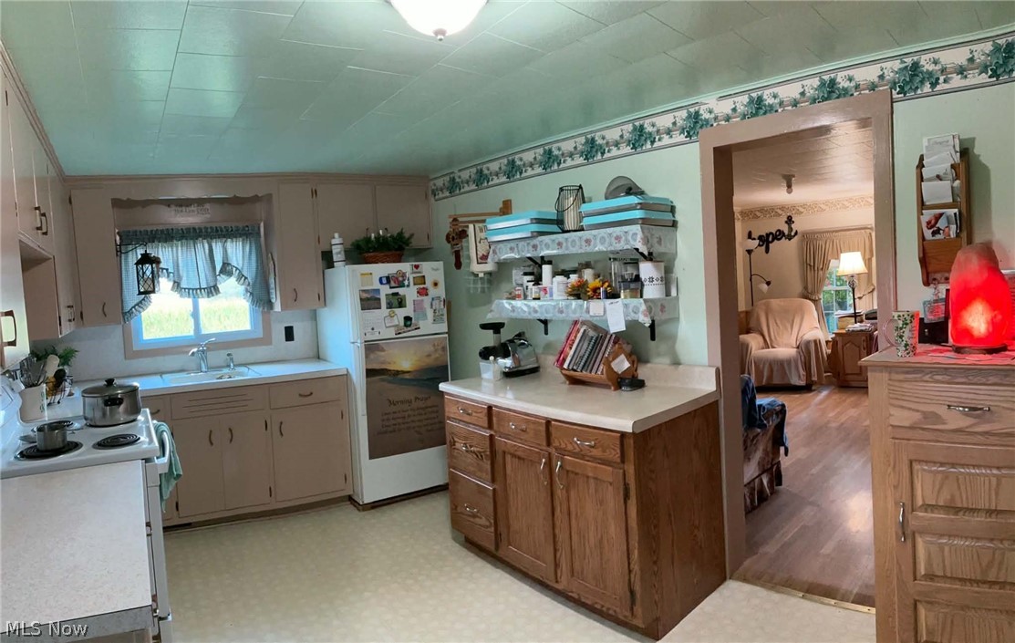 25601 County Road 367 Walhonding OH 43843