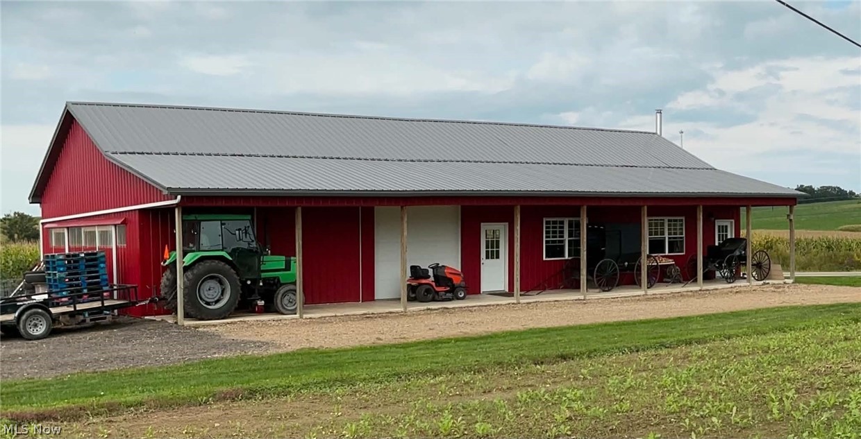 25601 County Road 367 Walhonding OH 43843