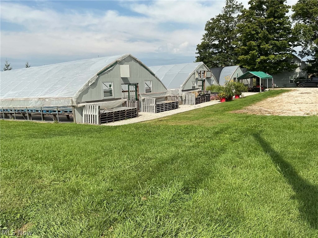 25601 County Road 367 Walhonding OH 43843