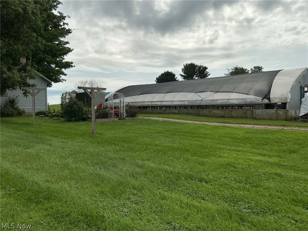 25601 County Road 367 Walhonding OH 43843