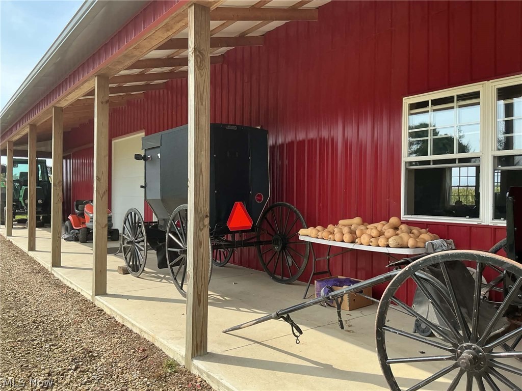 25601 County Road 367 Walhonding OH 43843
