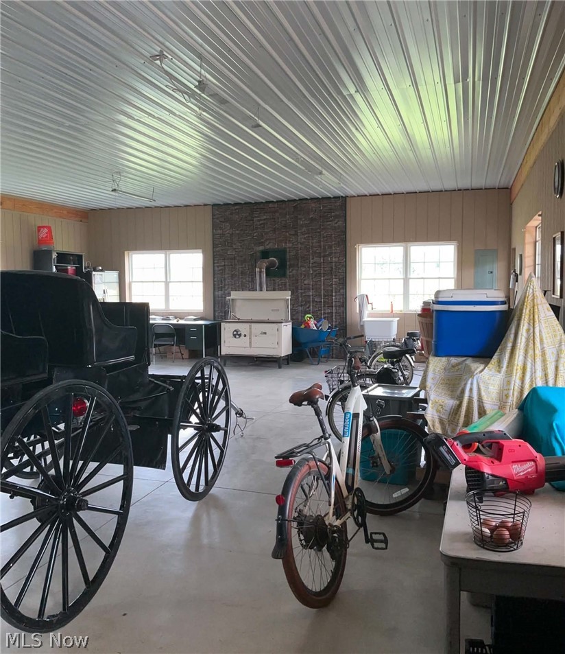 25601 County Road 367 Walhonding OH 43843