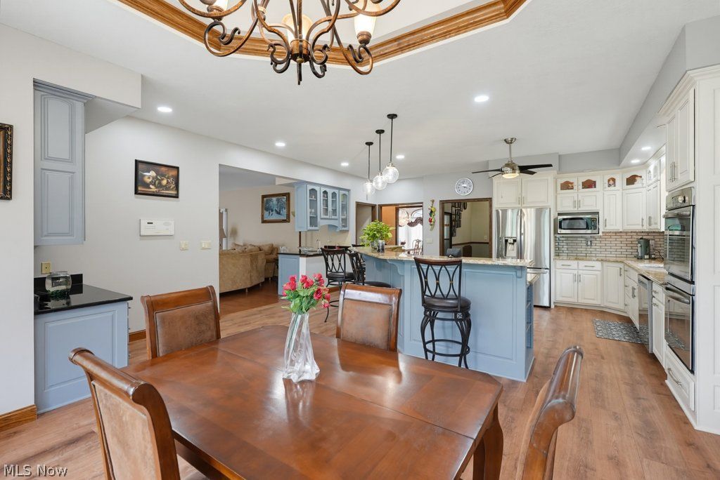 2080 Oxford Circle Hinckley OH 44233