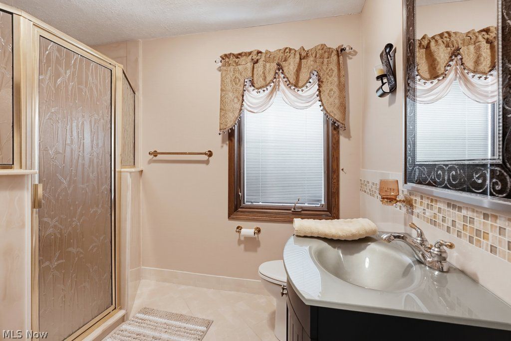 2080 Oxford Circle Hinckley OH 44233