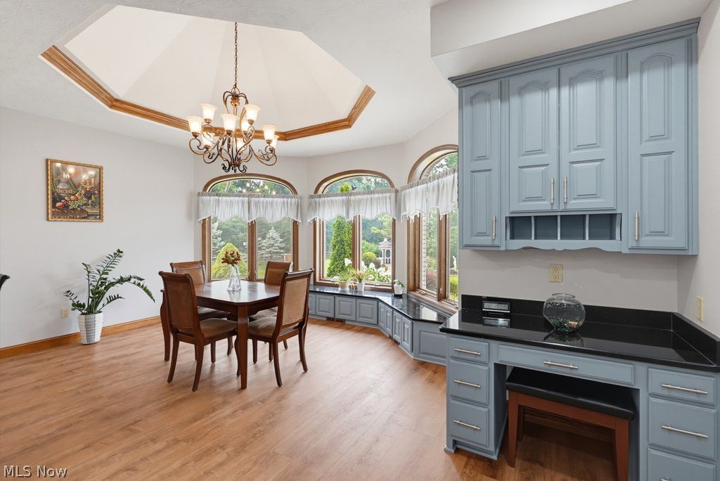 2080 Oxford Circle Hinckley OH 44233