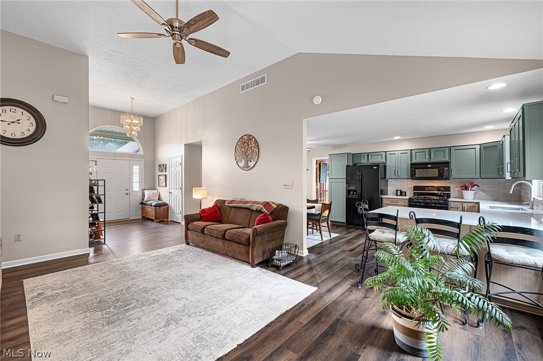 1033 Wabash Avenue Grafton OH 44044