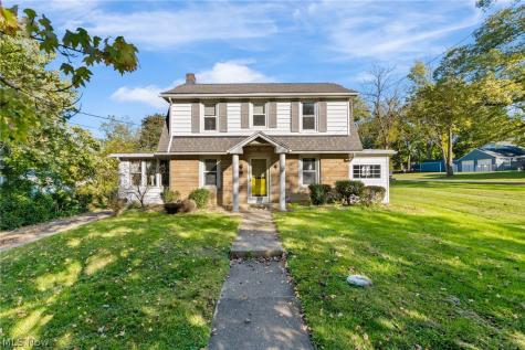 536 NW Jackson Avenue NW Massillon OH 44646