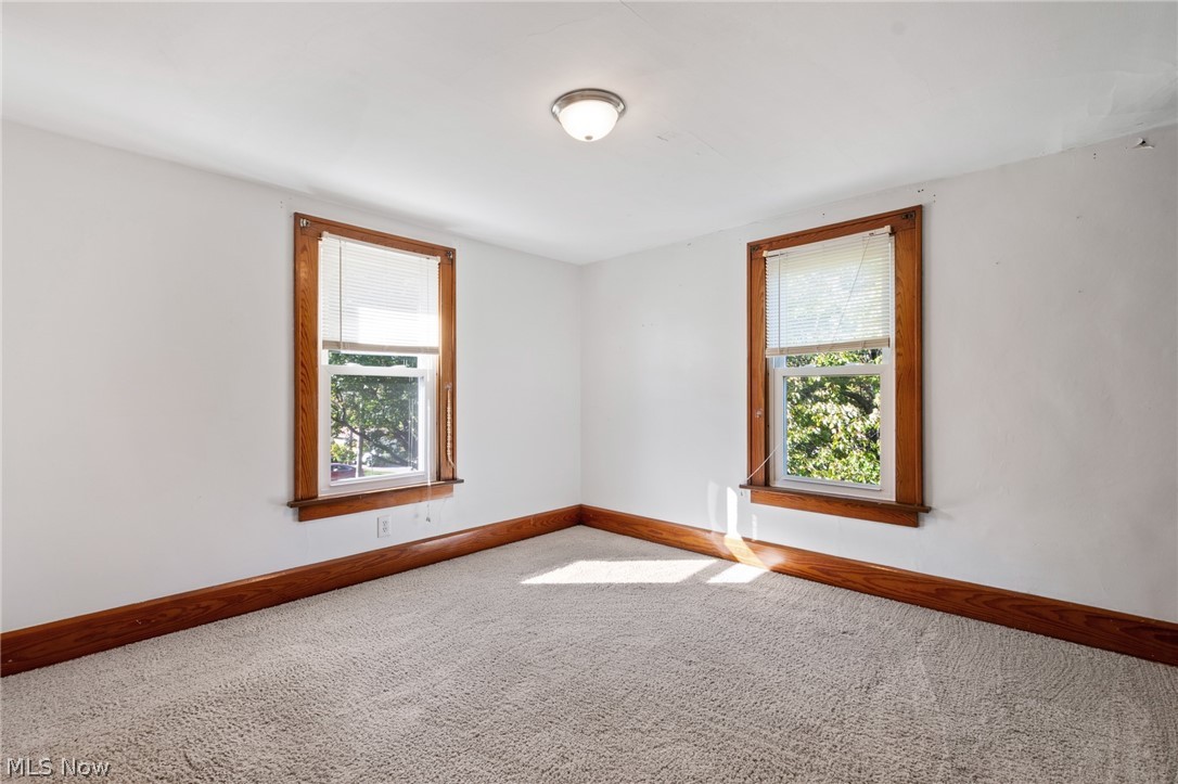 536 NW Jackson Avenue NW Massillon OH 44646