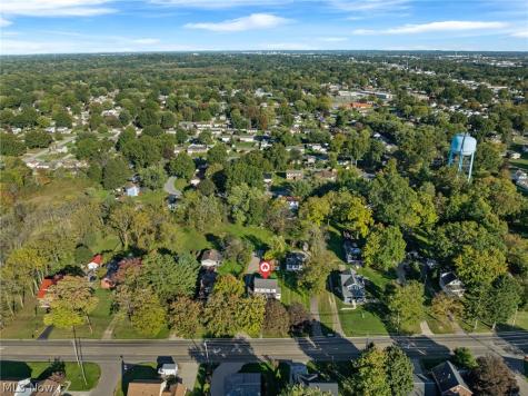 536 NW Jackson Avenue NW Massillon OH 44646